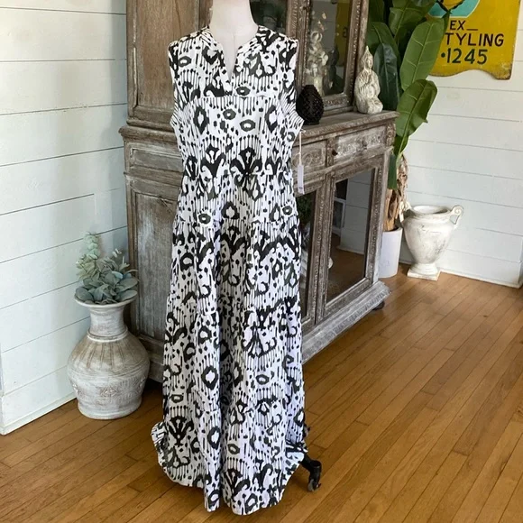 Chico's | Dresses | Chicos Maxi Dress Ikat Tiered Maxi Dress In Primordial  Forest Pockets 25 4 | Poshmark
